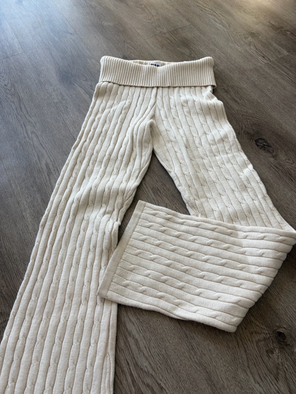 Knit flare cream pants